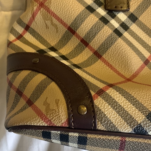 Matching Authentic vintage Burberry classic nova check bag and wallet combo! - Picture 13 of 16